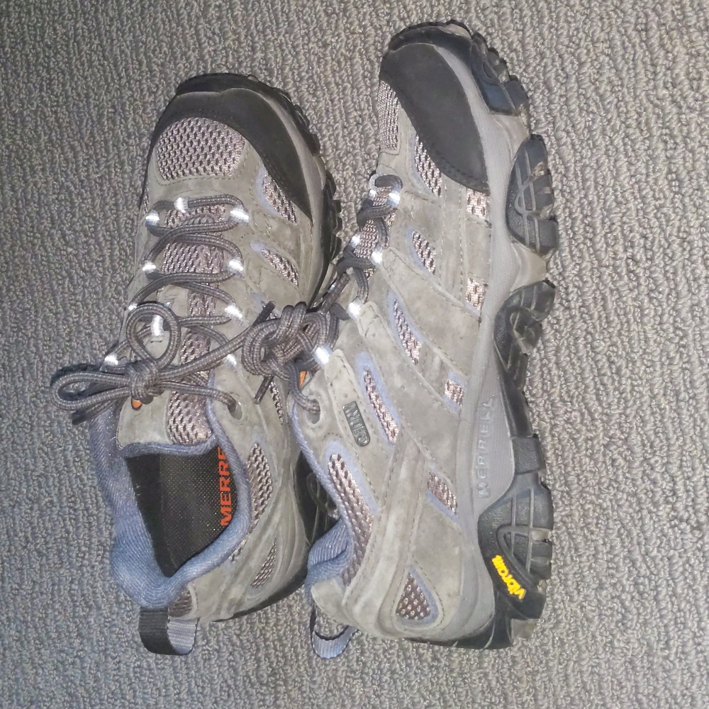 Merrell vibram women's sz 7 hiking